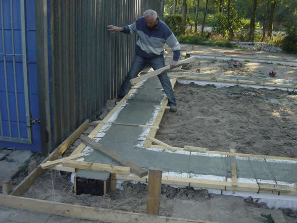 Betonstorten 23 september 2005 018