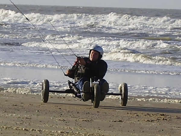 buggy 19 12 2005 callantsoog 015